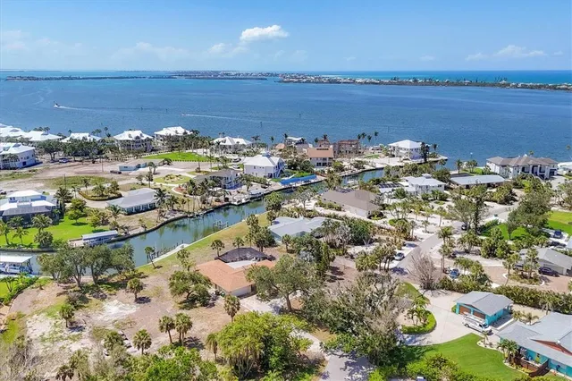 $1,500,000 | 500 Green Dolphin Drive South, Placida, FL 33946