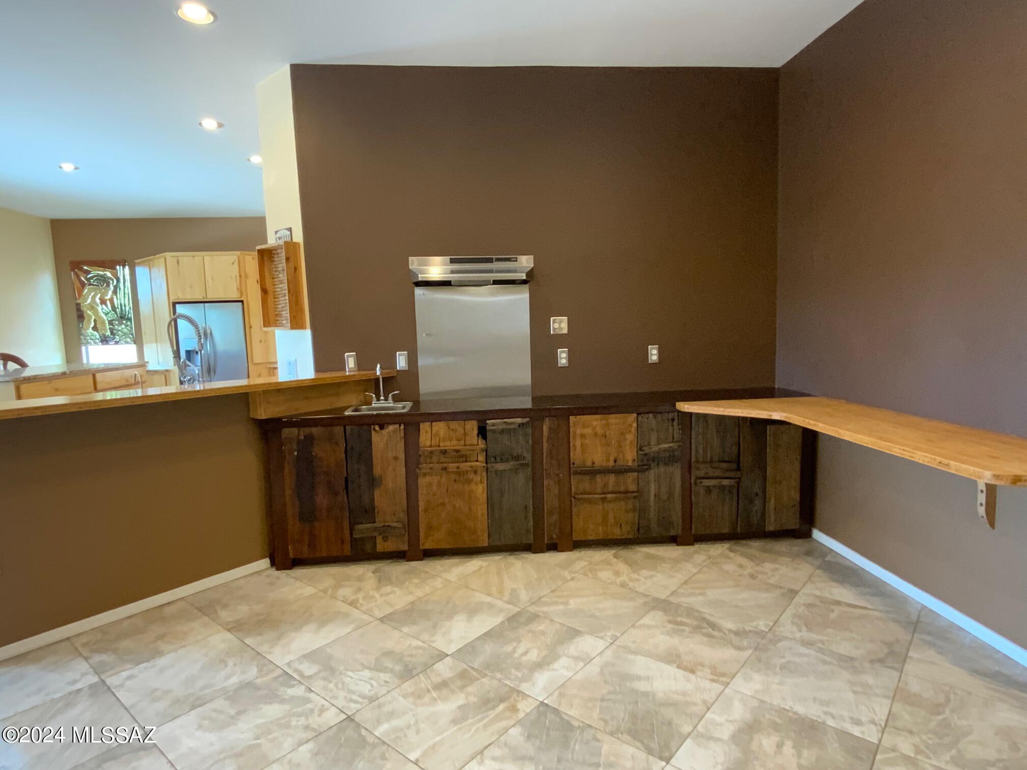 3513 South Desert Cache Road Tucson, AZ 85735 - Photo 4 of 36 Gallery Image 4