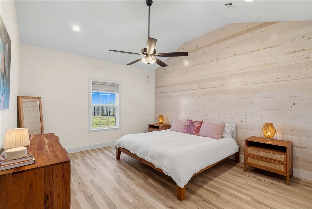 267 Old Salt Lake Road Rockport, TX 78382 - Photo 15 of 37