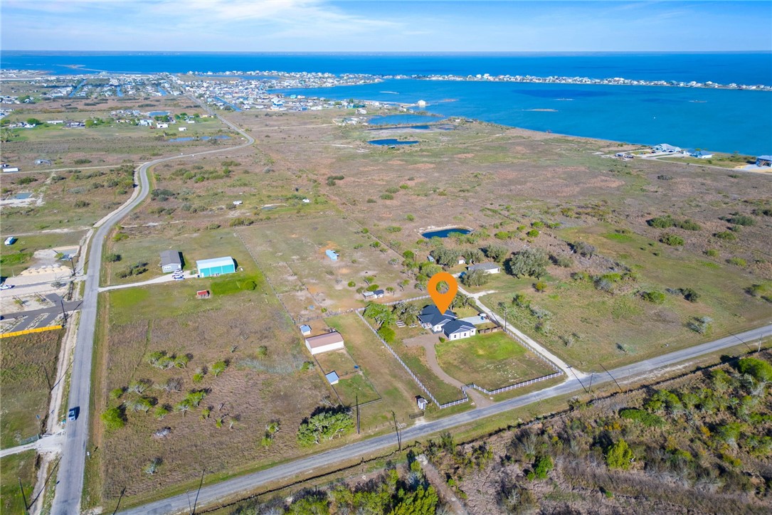 267 Old Salt Lake Road Rockport, TX 78382 - Photo 33 of 37