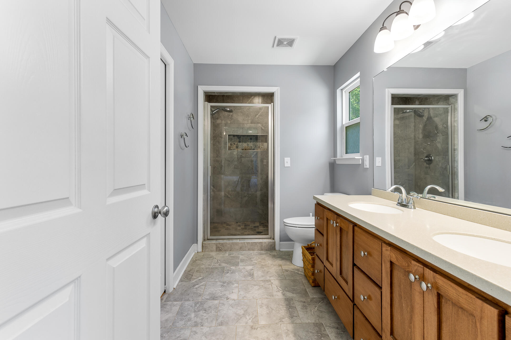 1735 Crabtree Road Hixson, TN 37343 - Photo 17 of 37 Crabtree-4