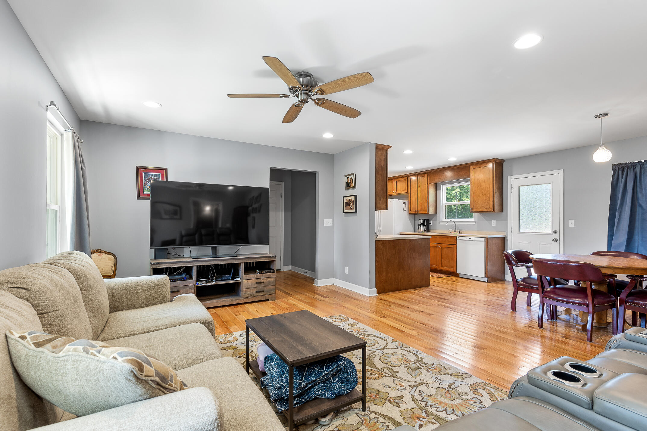1735 Crabtree Road Hixson, TN 37343 - Photo 7 of 37 Crabtree-9