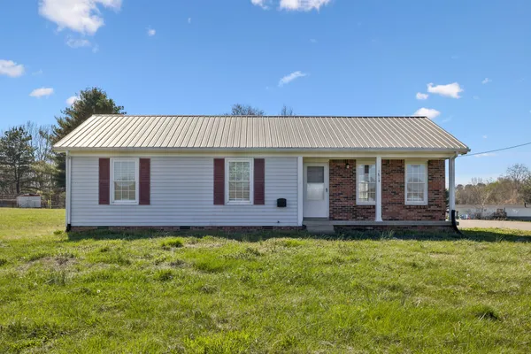$209,900 | 1814 Old County House Road, White Bluff, TN 37187