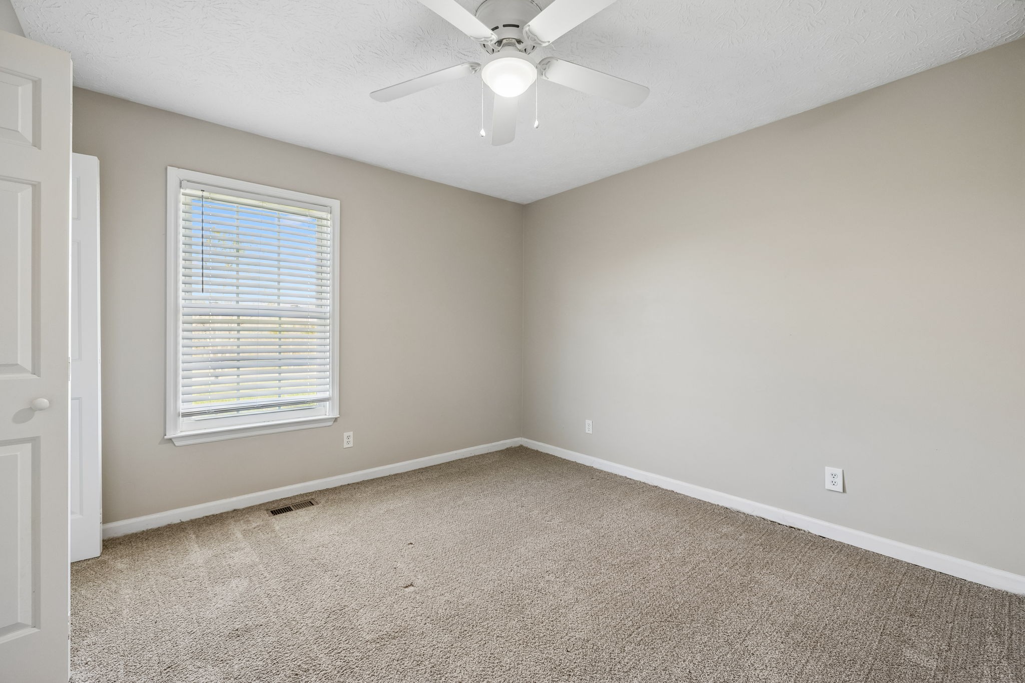 1814 Old County House Road White Bluff, TN 37187 - Photo 13 of 23