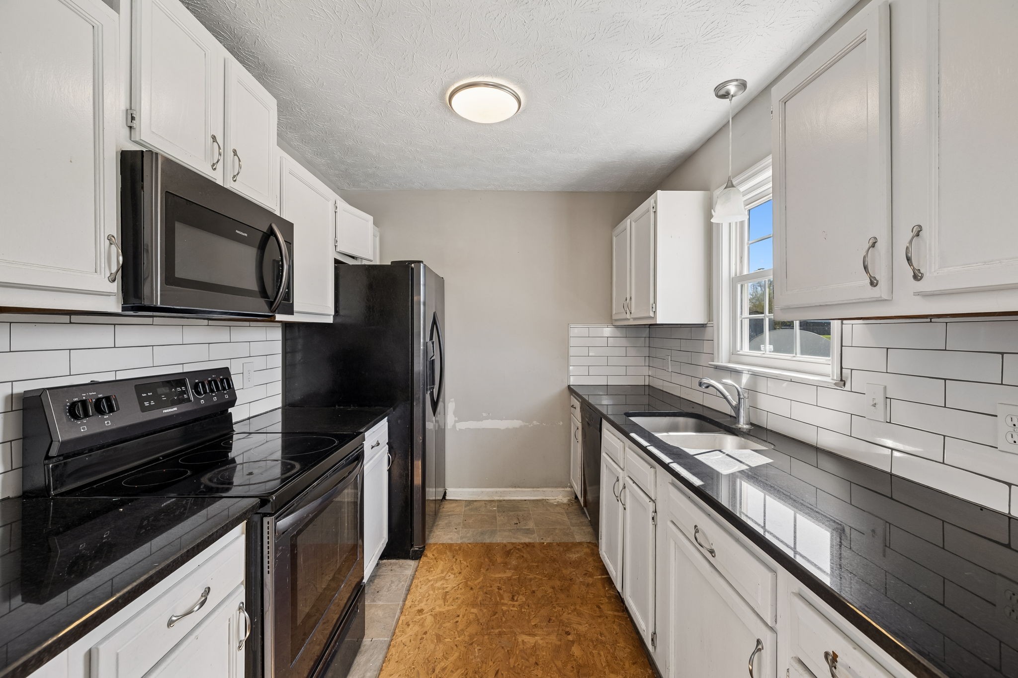 1814 Old County House Road White Bluff, TN 37187 - Photo 6 of 23