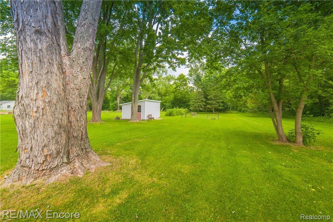 2865 Devondale Road Rochester, MI 48309 - Photo 35 of 38 2865 Devondale-35.jpg