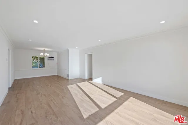 $3,950 | 1252 North Crescent Heights Boulevard, Unit 2, West Hollywood, CA 90046