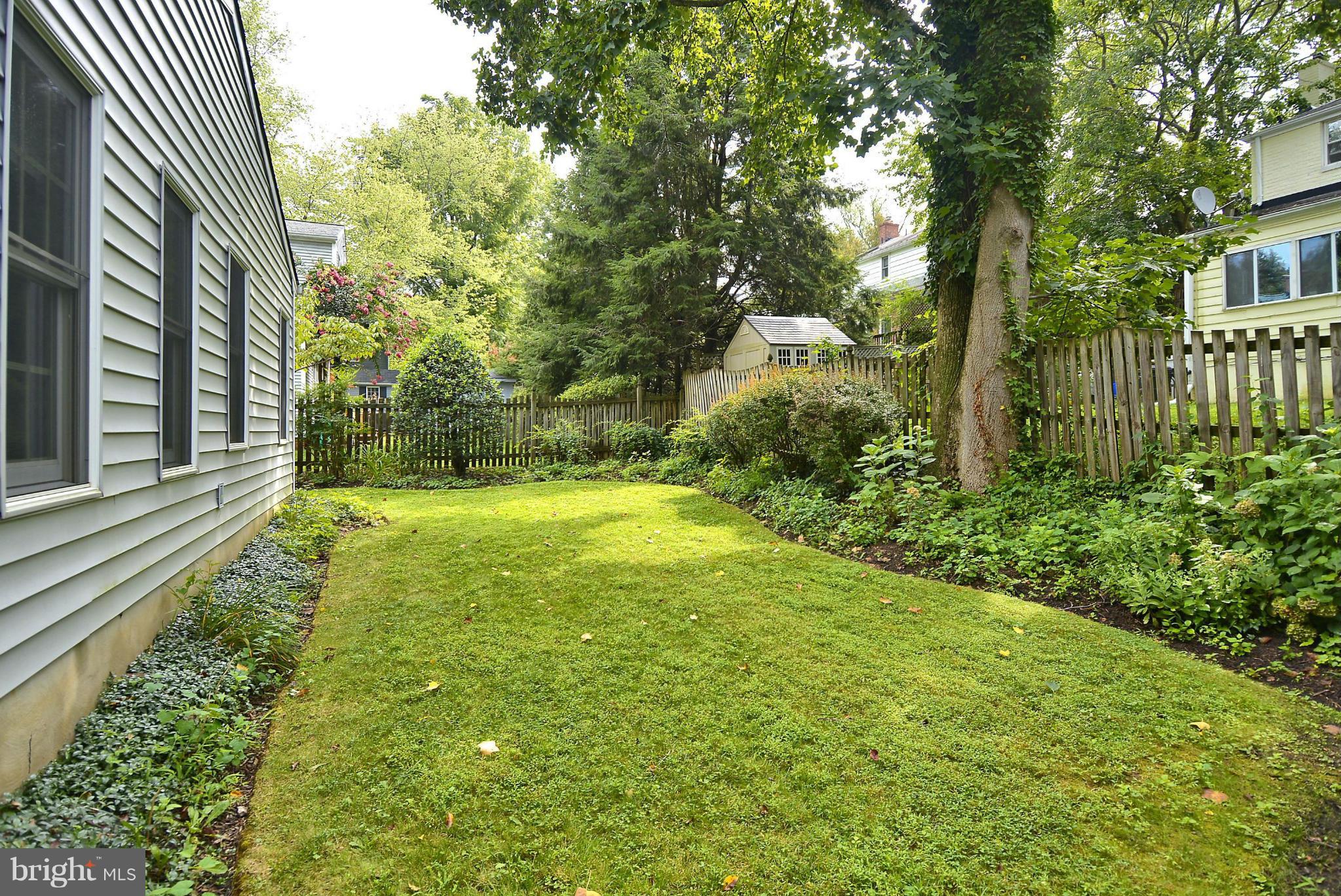 5307 Wakefield Road Bethesda, MD 20816 - Photo 23 of 30 Exterior (Rear)