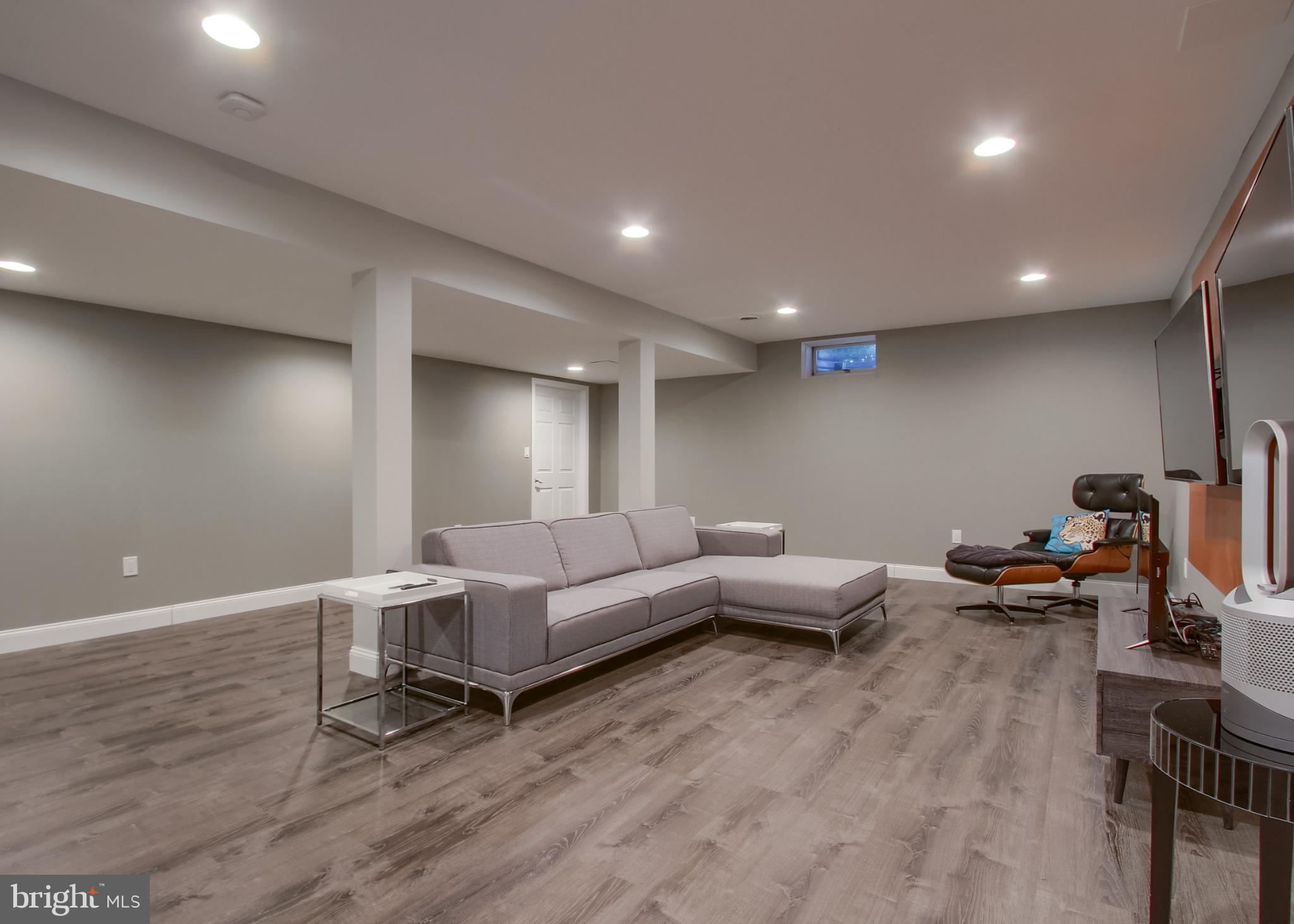 2302 Scarsborough Drive Harrisburg, PA 17112 - Photo 56 of 69 a living room with furniture and a wooden floor