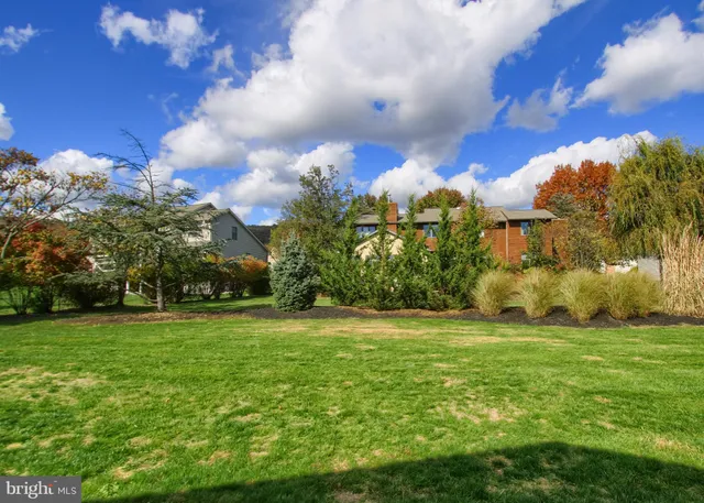 $609,900 | 2302 Scarsborough Drive, Harrisburg, PA 17112