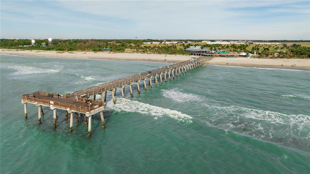 440 Darling Drive Venice, FL 34285 - Photo 58 of 74 a view of an ocean from a balcony