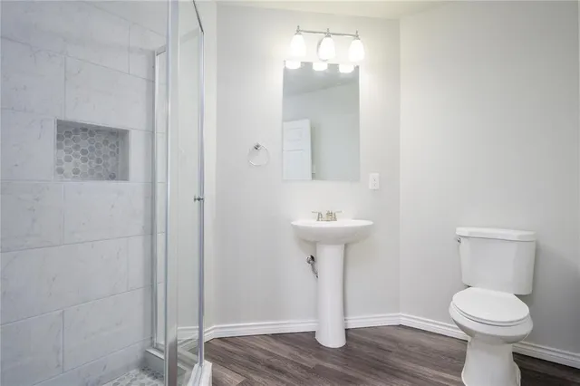 $2,100 | 103 3rd Street, Celeste, TX 75423