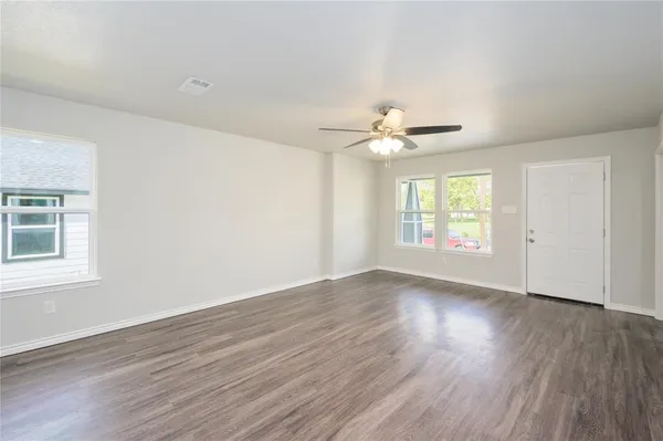 $1,795 | 103 3rd Street, Celeste, TX 75423