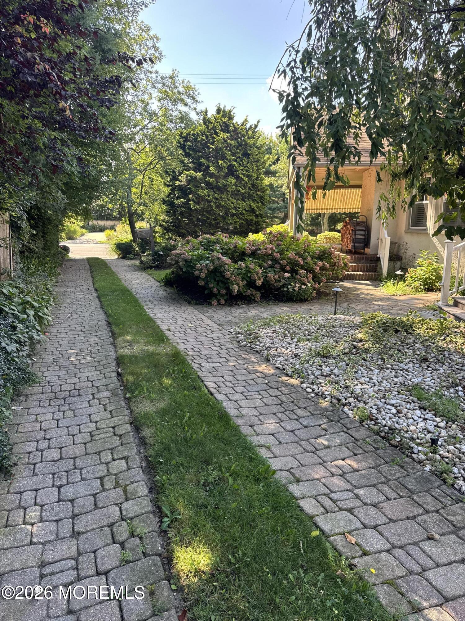 2316 3rd Avenue Spring Lake, NJ 07762 - Photo 5 of 6 Driveway