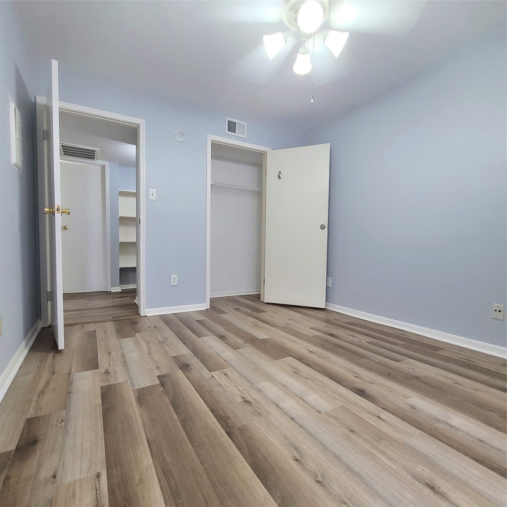 10101 South Gessner Road, Unit 416 Houston, TX 77071 - Photo 15 of 17 Gallery Image 15