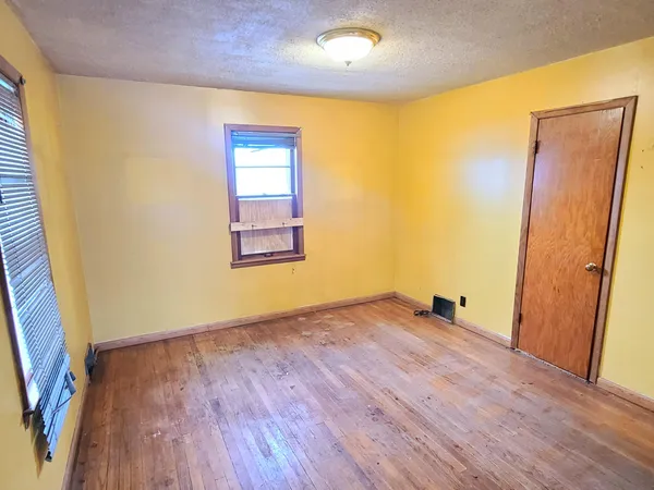 $104,000 | 4420 North 71st Street, Milwaukee, WI 53218