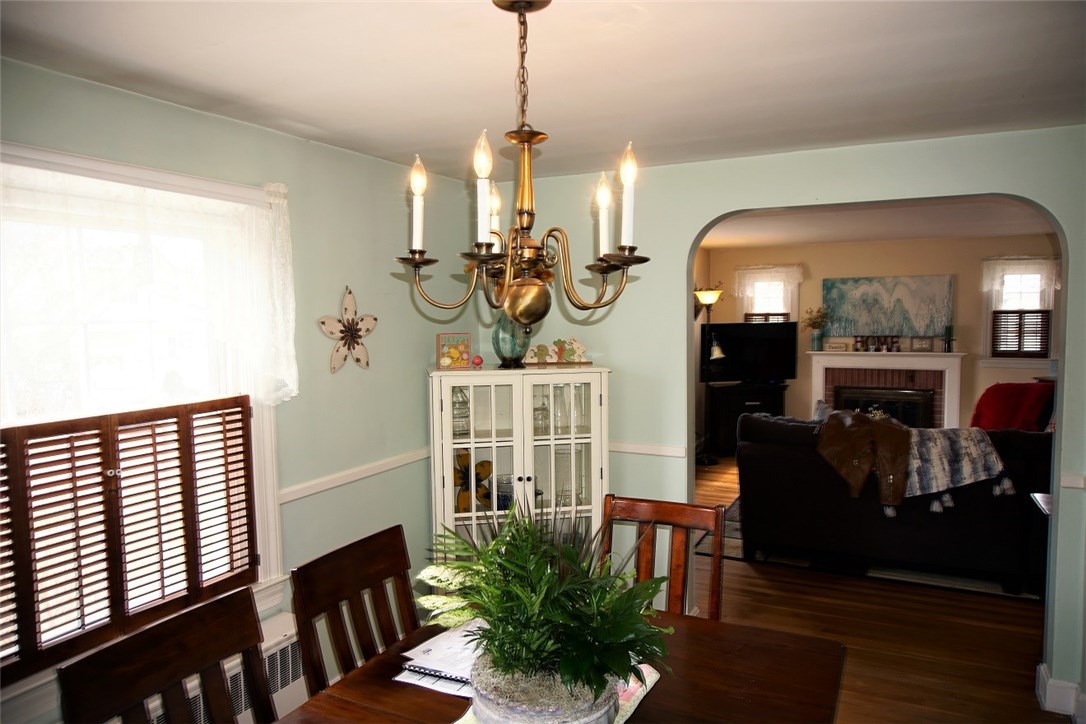 200 Edgehill Road Warwick, RI 02889 - Photo 13 of 37