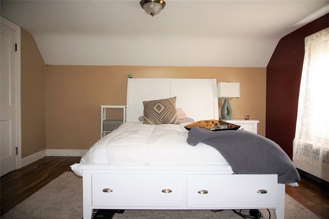 200 Edgehill Road Warwick, RI 02889 - Photo 25 of 37