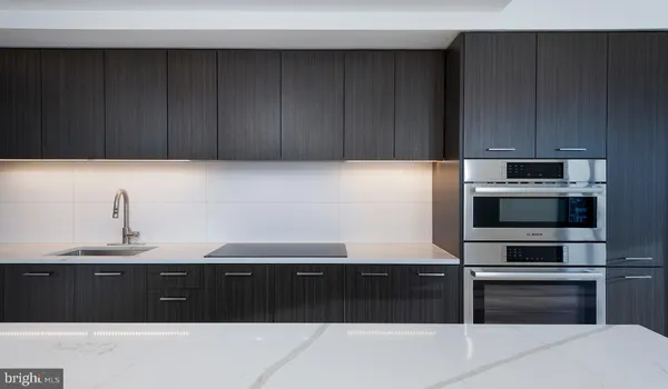 $3,477 | 4710 Elm Street, Unit 2BE0607, Bethesda, MD 20814