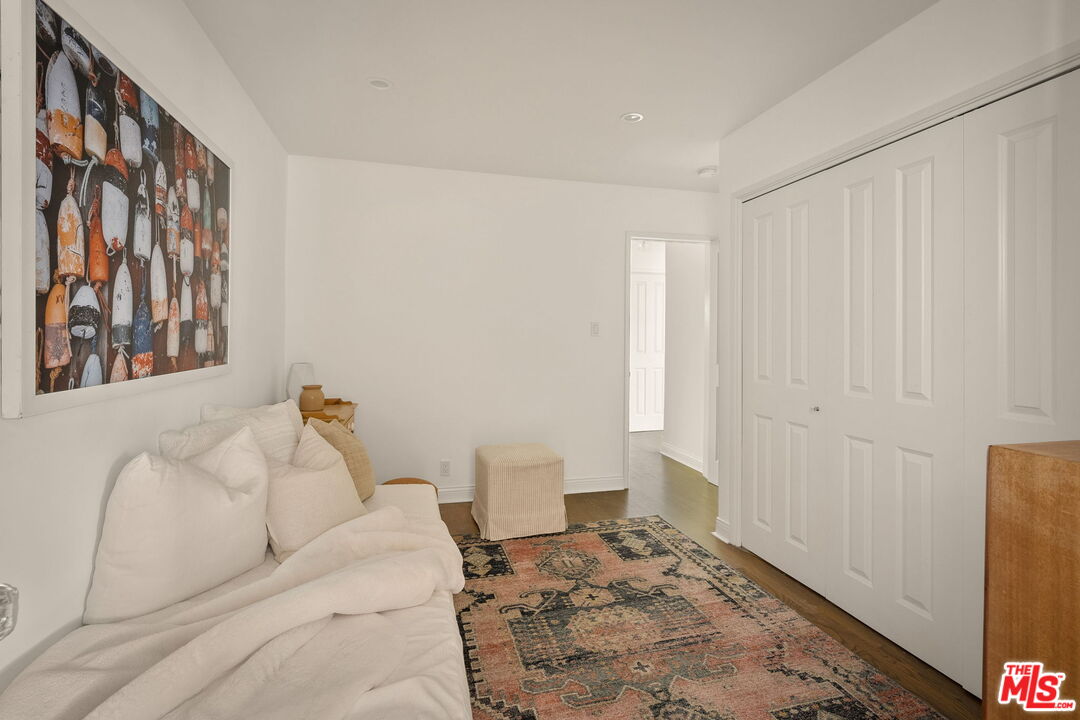 1209 Appleton Way Venice, CA 90291 - Photo 24 of 46 a living room with furniture and a rug