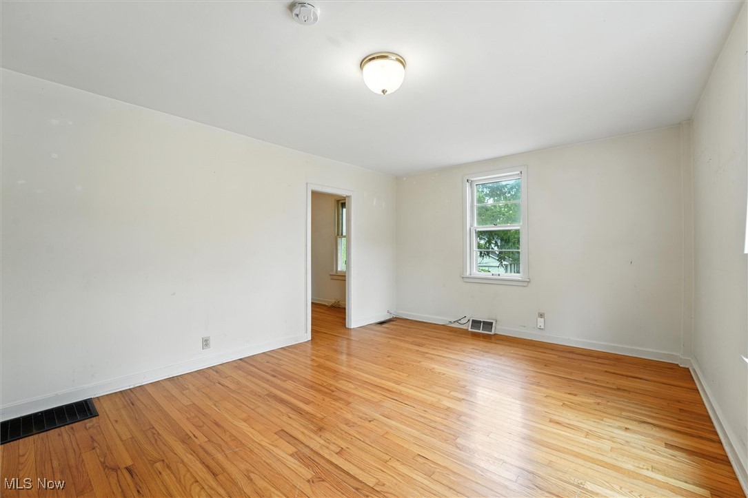 9753 Mulberry Road Chardon, OH 44024 - Photo 16 of 43 Gallery Image 16