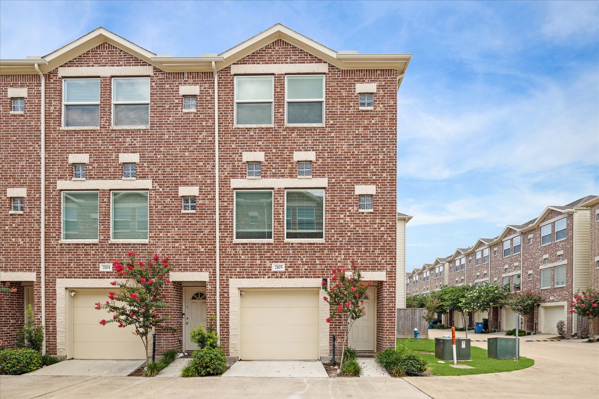 8705 Bryam Street, Unit 2105 Houston, TX 77061 - Photo 1 of 10