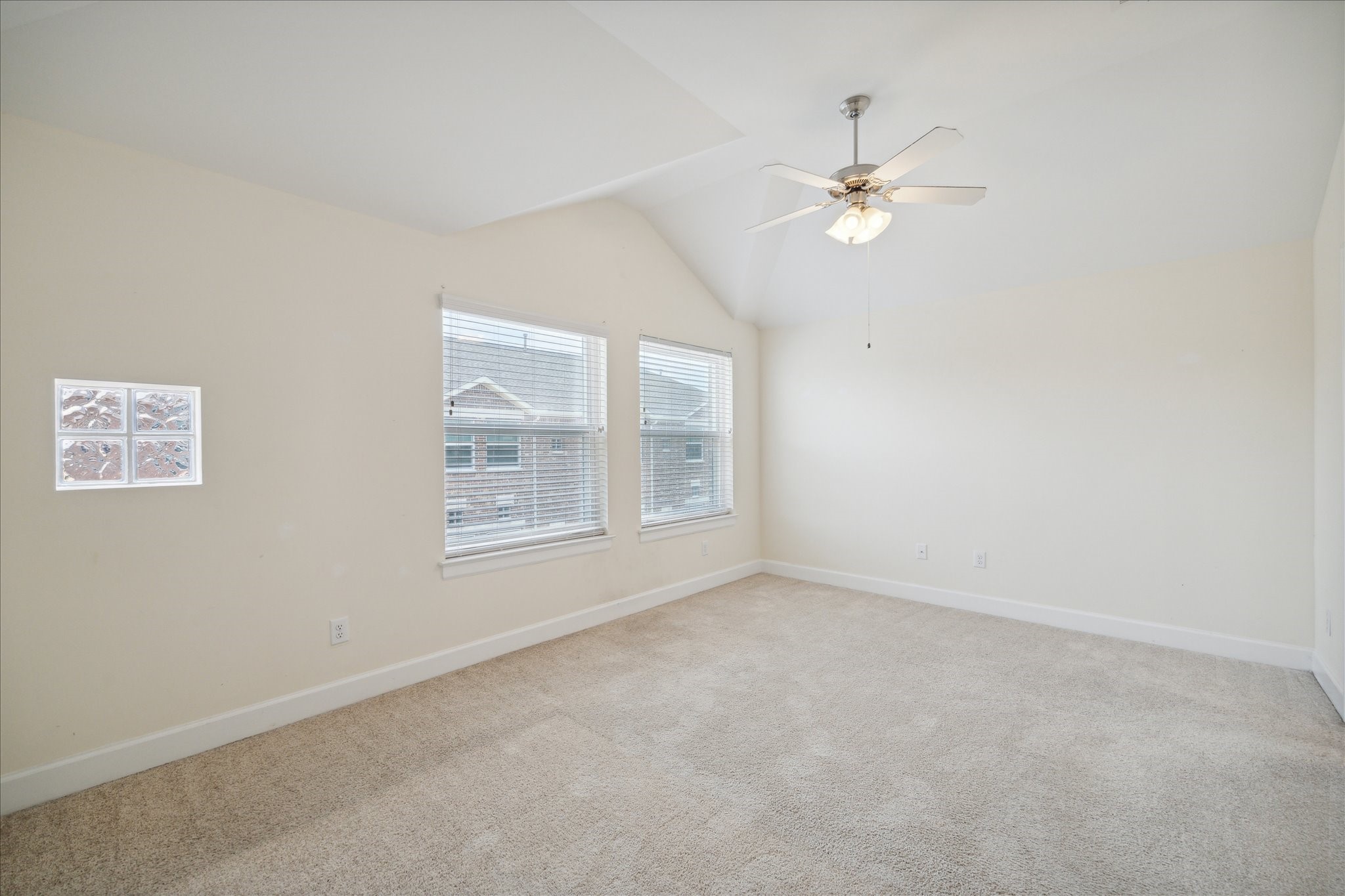 8705 Bryam Street, Unit 2105 Houston, TX 77061 - Photo 6 of 10