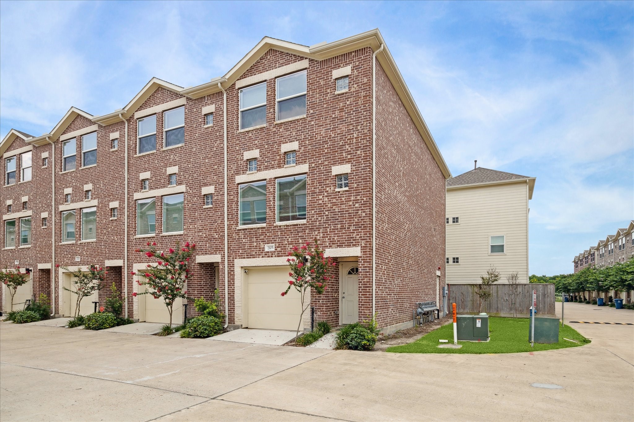 8705 Bryam Street, Unit 2105 Houston, TX 77061 - Photo 10 of 10