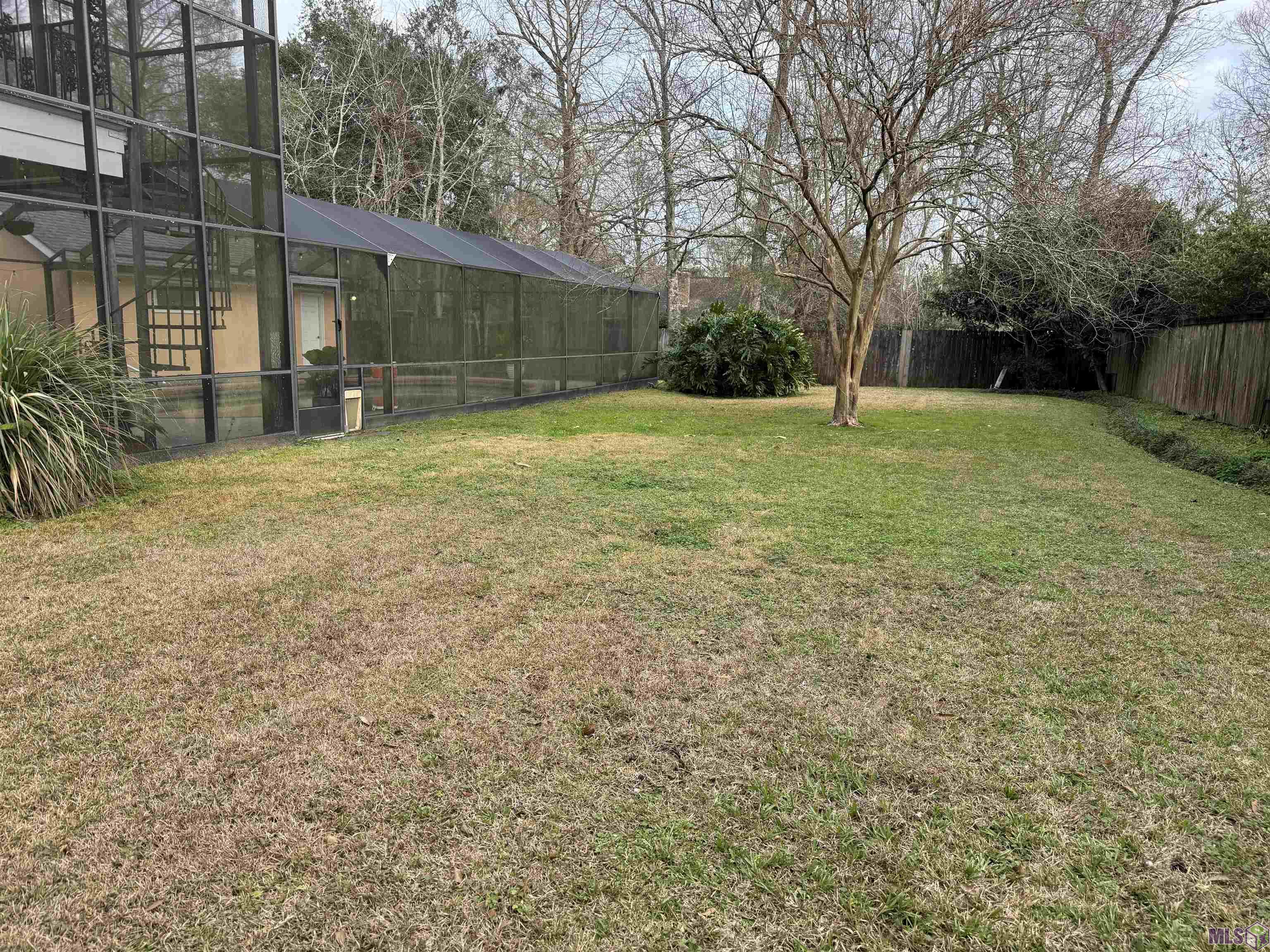 5743 Belle Grove Avenue Baton Rouge, LA 70820 - Photo 33 of 39 Rear yard