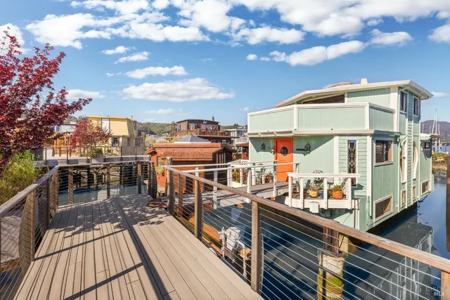 $1,795,000 | 15 Yellow Ferry Dock, Sausalito, CA 94965