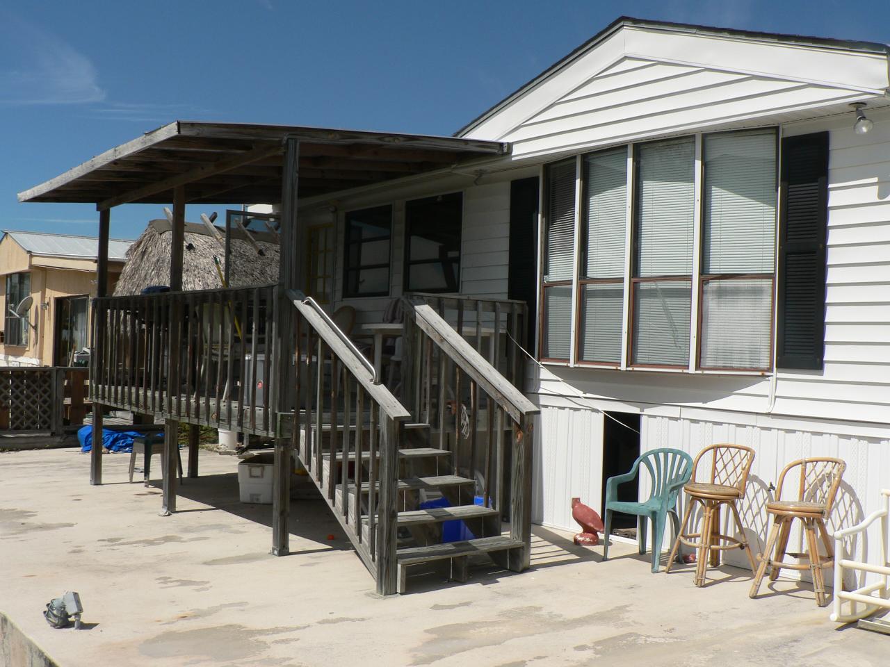 21 Osprey Road Key Largo, FL 33037 - Photo 7 of 8 Back Porch