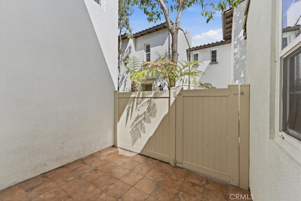 480 Santa Maria Street Anaheim, CA 92801 - Photo 16 of 17
