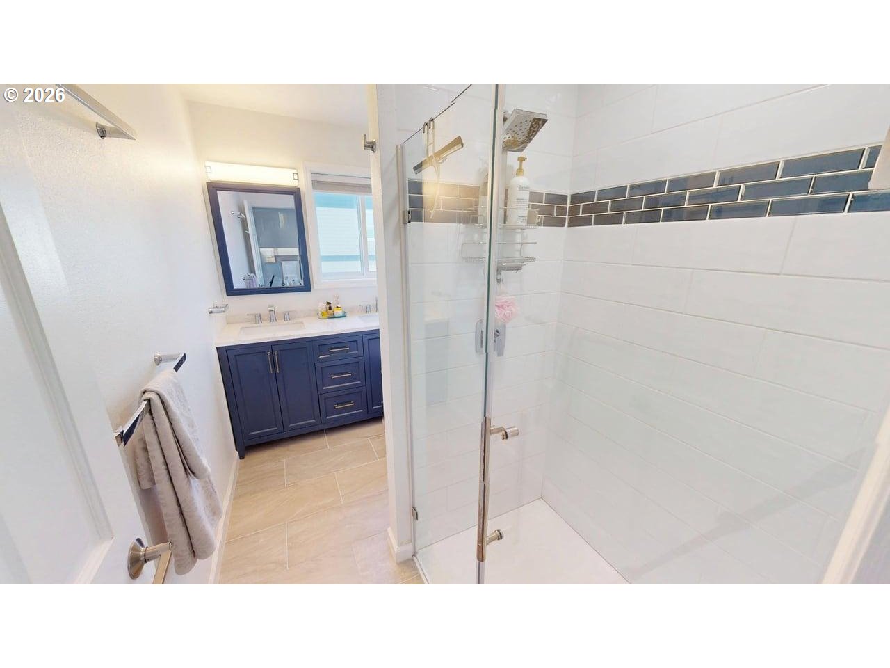 93890 Pebble Place Gold Beach, OR 97444 - Photo 13 of 36 Bathroom