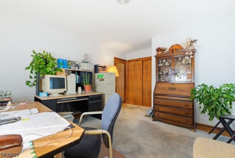 33 Edgemere Terrace Washington, NJ 07882 - Photo 20 of 40