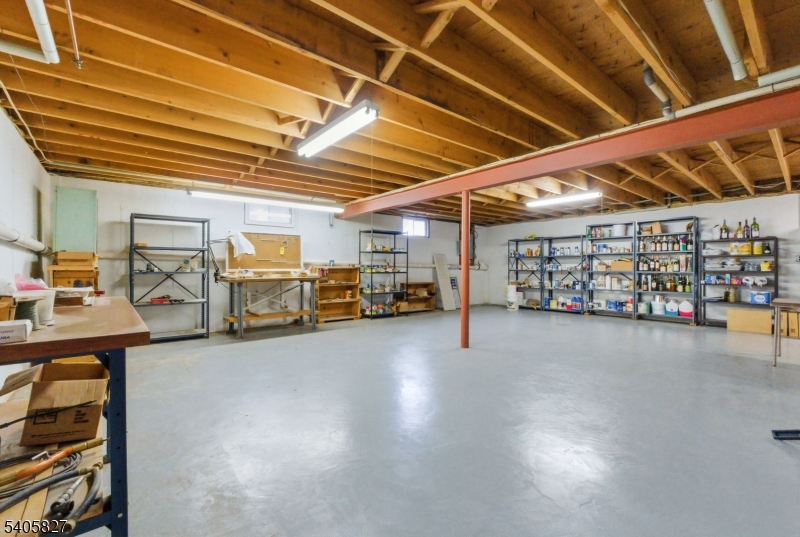 33 Edgemere Terrace Washington, NJ 07882 - Photo 23 of 40