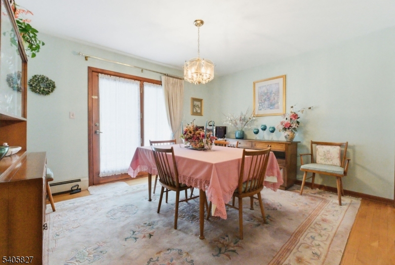 33 Edgemere Terrace Washington, NJ 07882 - Photo 9 of 40