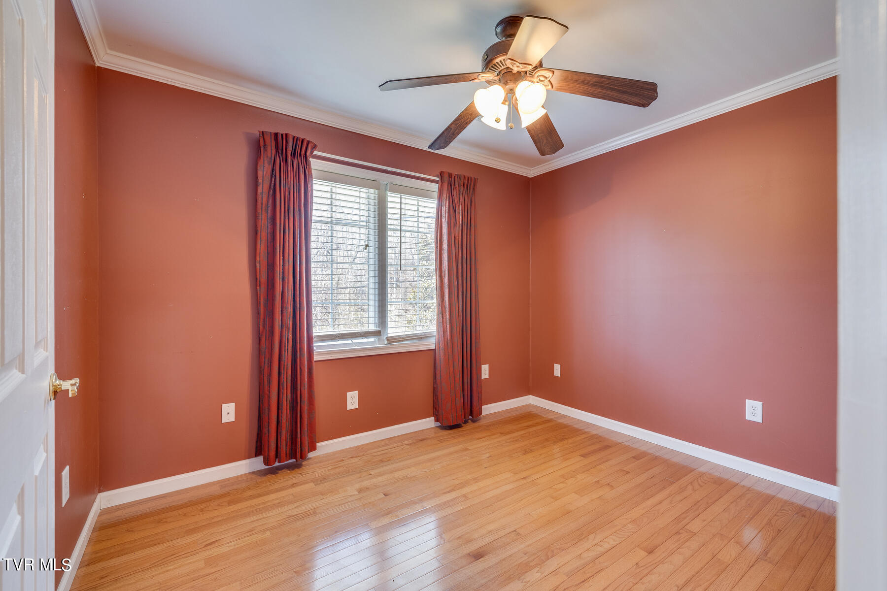 125 Rippling Run Road Kingsport, TN 37663 - Photo 36 of 61 Room #4