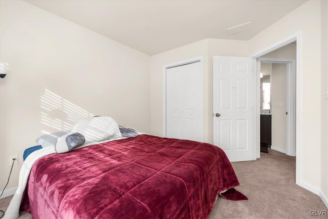 2272 Rising Hill Road Whitehall, PA 18052 - Photo 18 of 25 Gallery Image 18