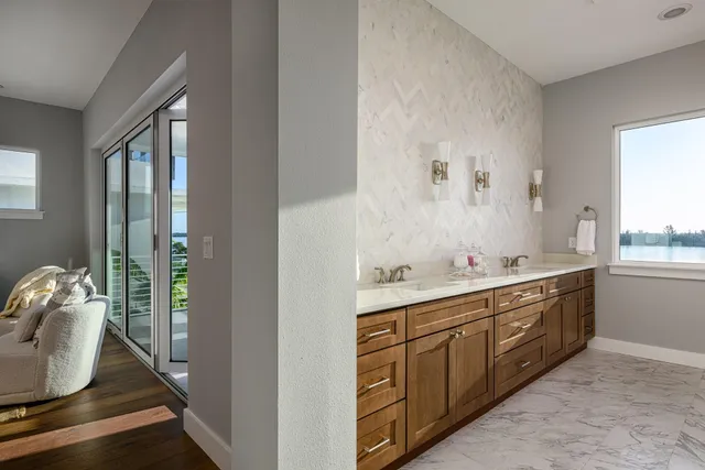 $2,999,000 | 4842 South Harbor Drive, Vero Beach, FL 32967