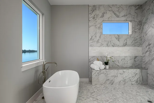 $2,999,000 | 4842 South Harbor Drive, Vero Beach, FL 32967