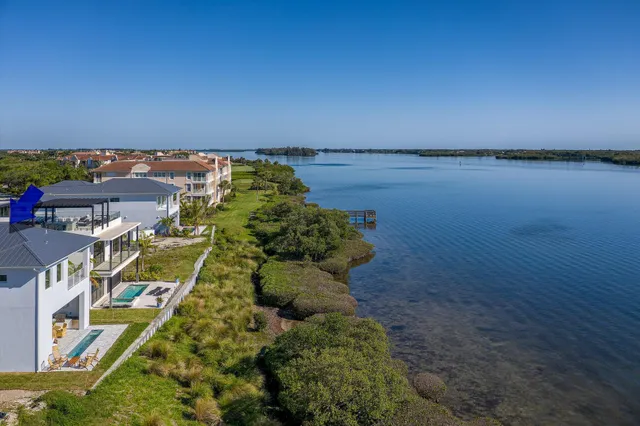 $2,999,000 | 4842 South Harbor Drive, Vero Beach, FL 32967