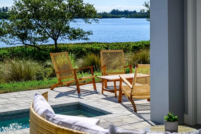 $2,999,000 | 4842 South Harbor Drive, Vero Beach, FL 32967