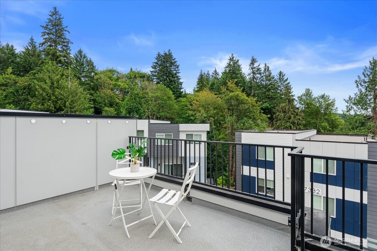 17335 90th Drive Northeast, Unit B Bothell, WA 98011 - Photo 32 of 39