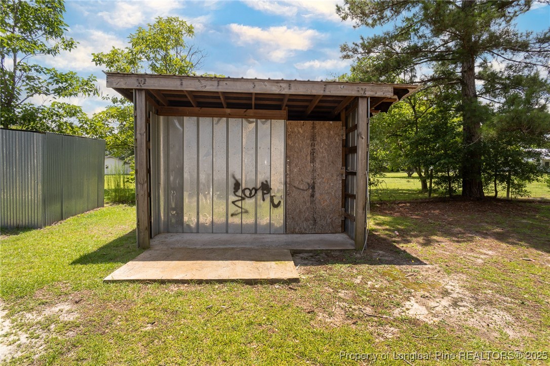 7521 Autryville Road Autryville, NC 28318 - Photo 35 of 36 Gallery Image 35