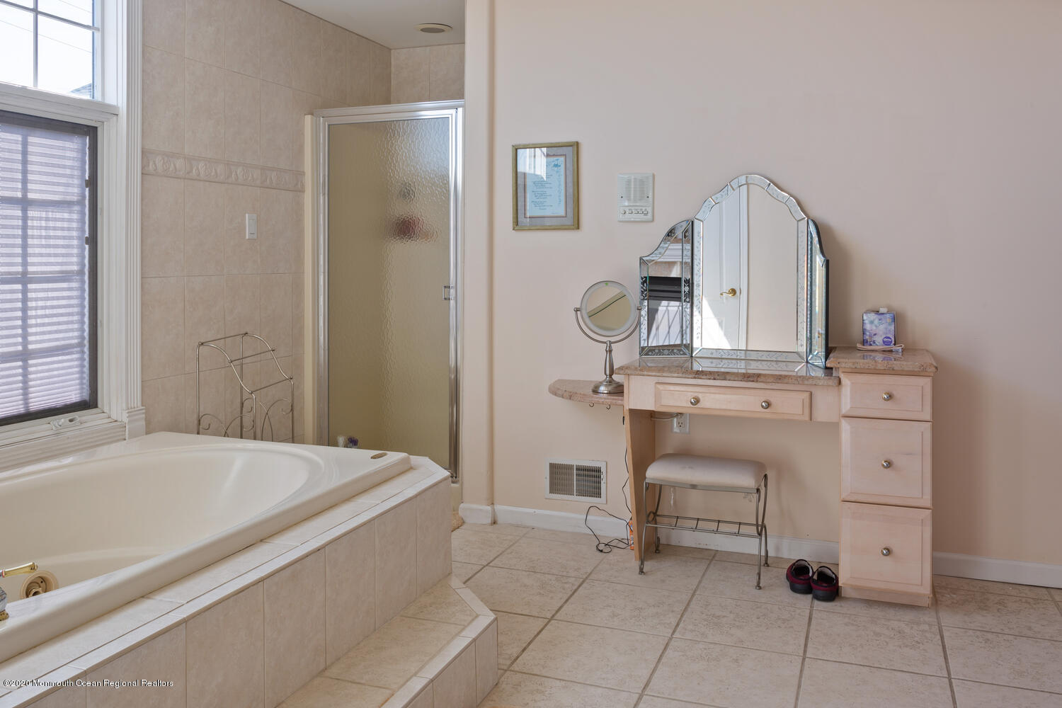 369 Highway 35 Mantoloking, NJ 08738 - Photo 20 of 36 Master BA