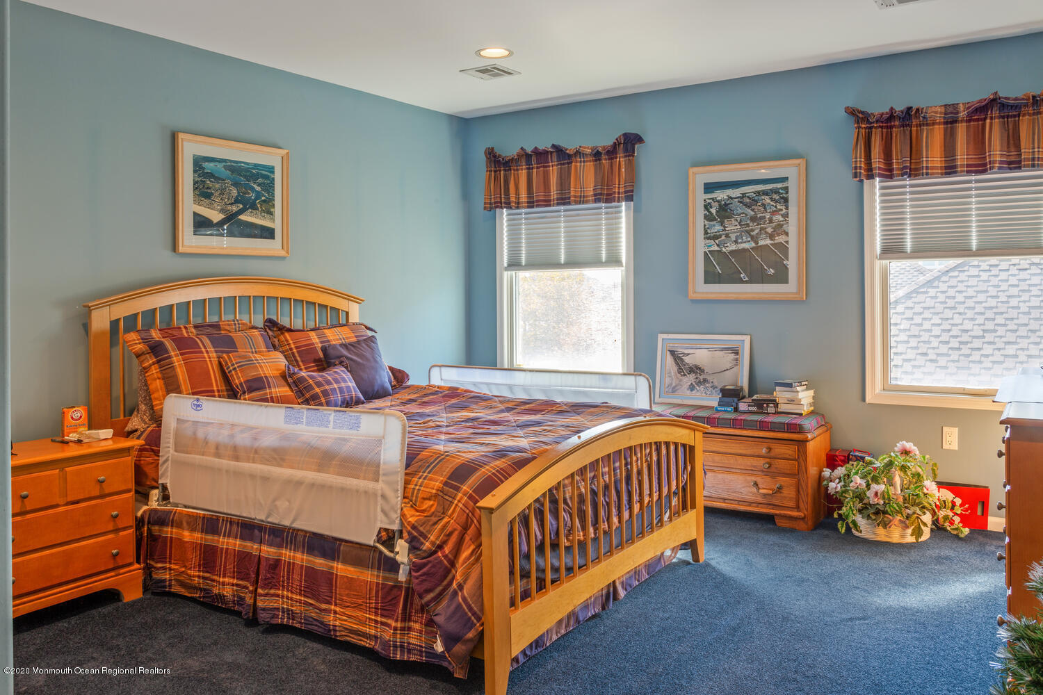 369 Highway 35 Mantoloking, NJ 08738 - Photo 23 of 36 2nd floor BR