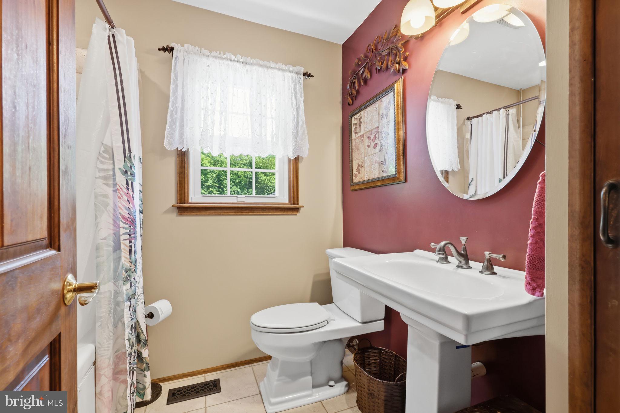 26 Century Way Hamilton, NJ 08690 - Photo 25 of 56