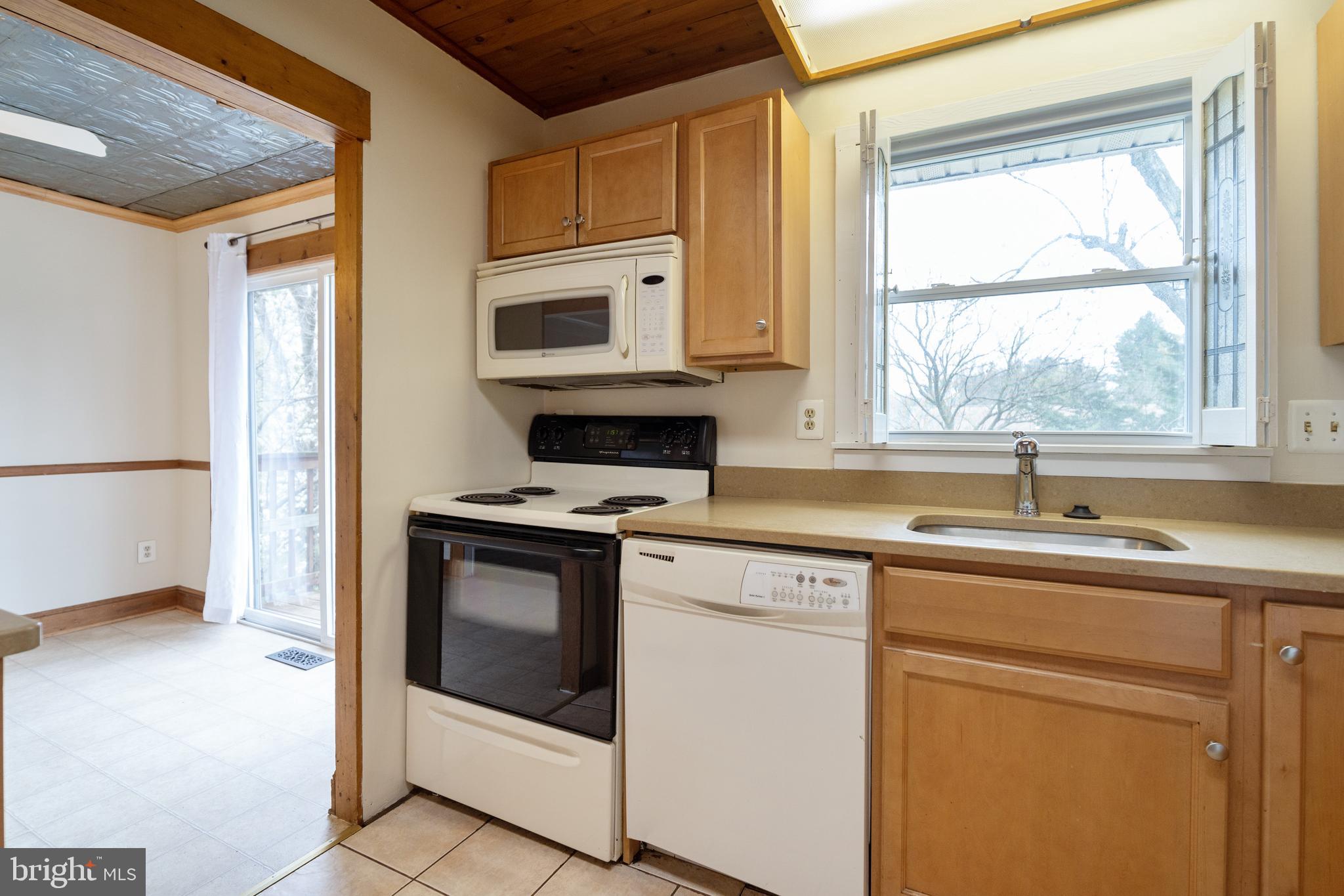 7917 Stone Hearth Road Severn, MD 21144 - Photo 9 of 32 Gallery Image 9