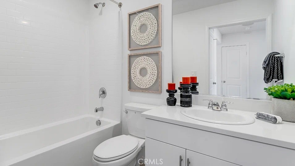 1275 Galaxy Way Rialto, CA 92376 - Photo 9 of 24 Residence 1 Model - not homesite