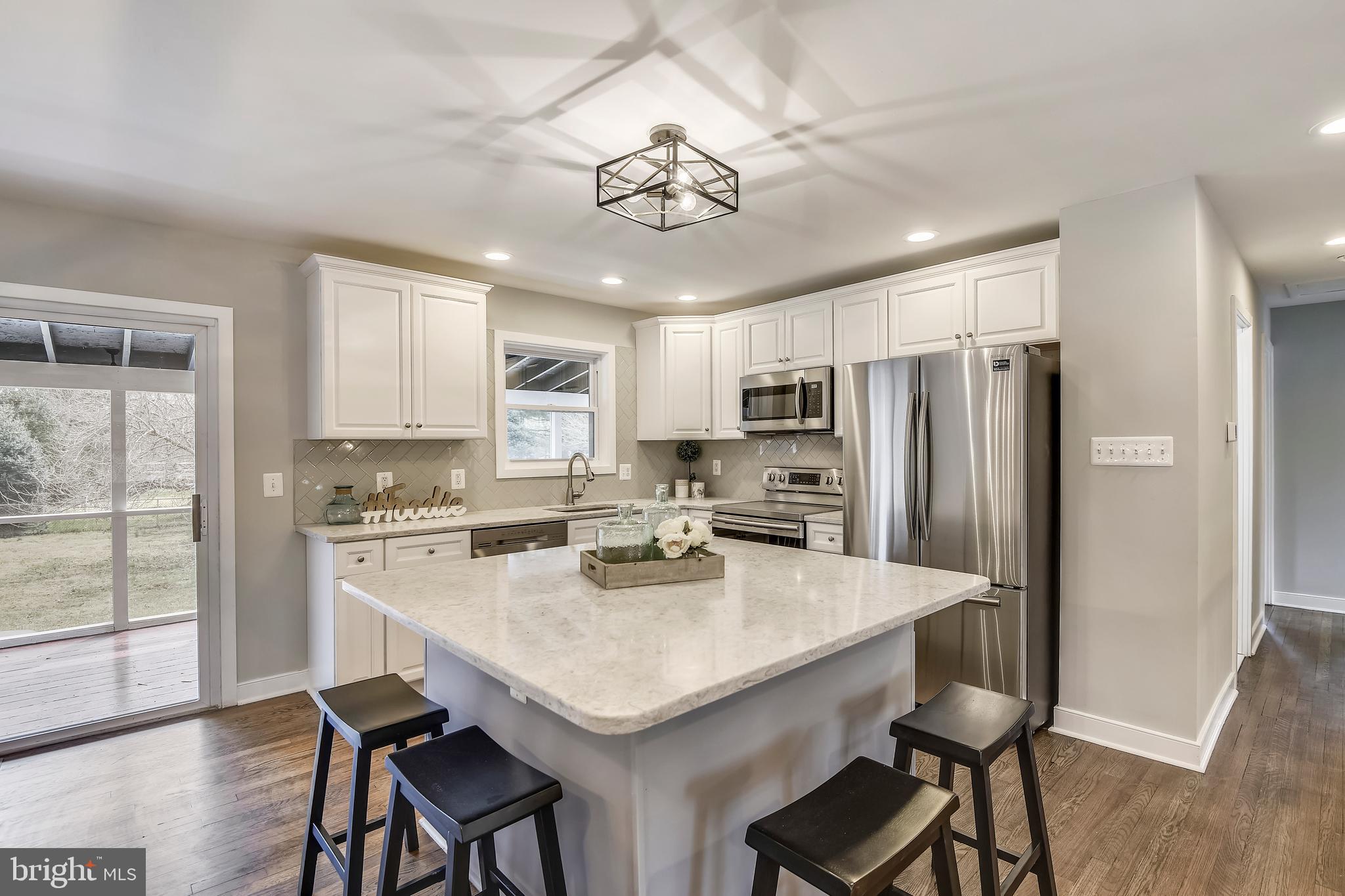 623 Edwards Road Annapolis, MD 21409 - Photo 9 of 33